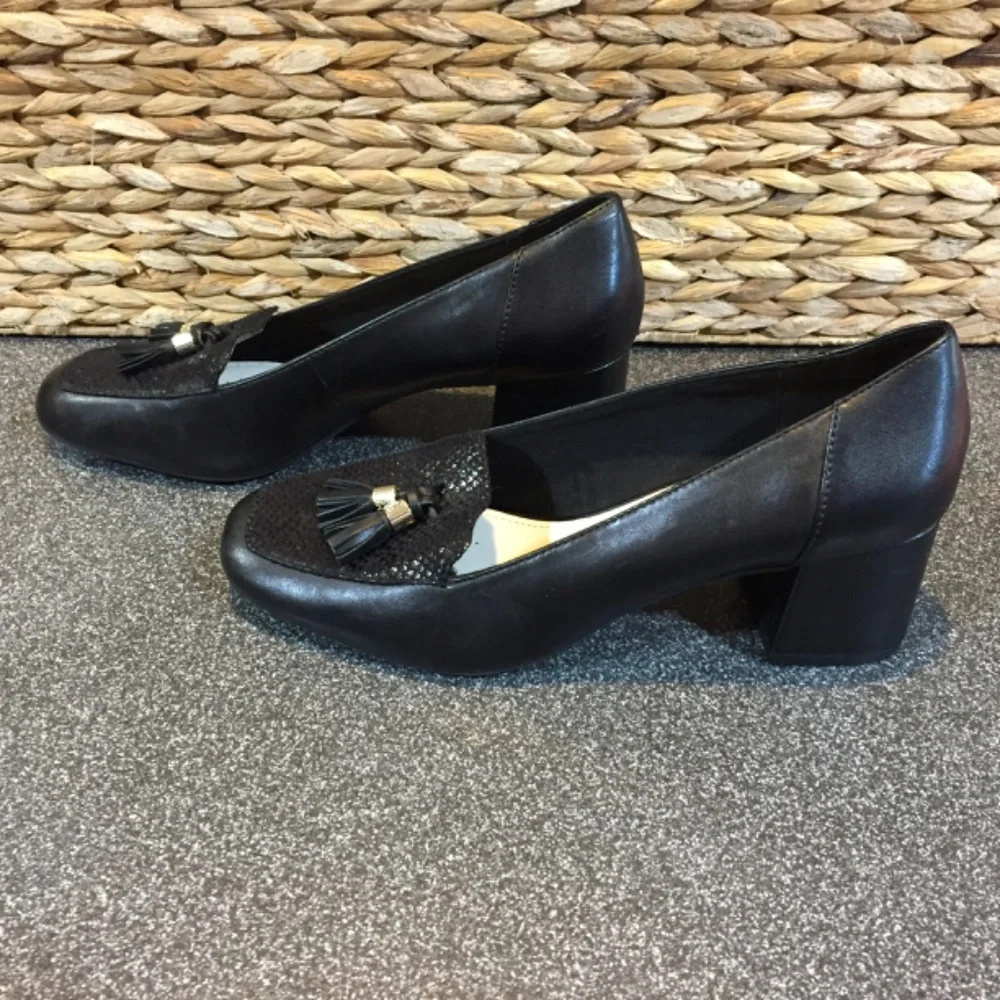 Anne Klein Iflex Black Leather Heeled Loafers with Tassel & Patent Detail